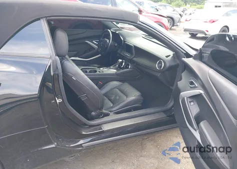 2021 Chevrolet Camaro Rwd 2Lt из США, поврежденный, VIN 1G1FD3DS2M0141114